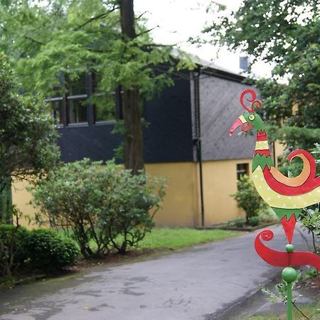 Zimmerfrei Wuppertal Kronenberg Exterior foto